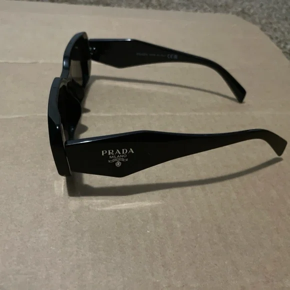 Prada Glossy Black Eyewear